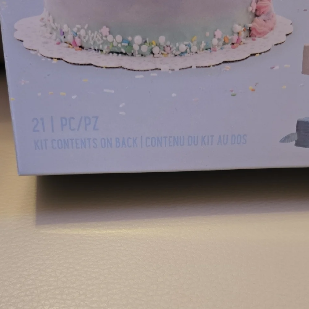 Unicorn Cake Face Kit - Gold and Pink 1 Set Of 2, NEW